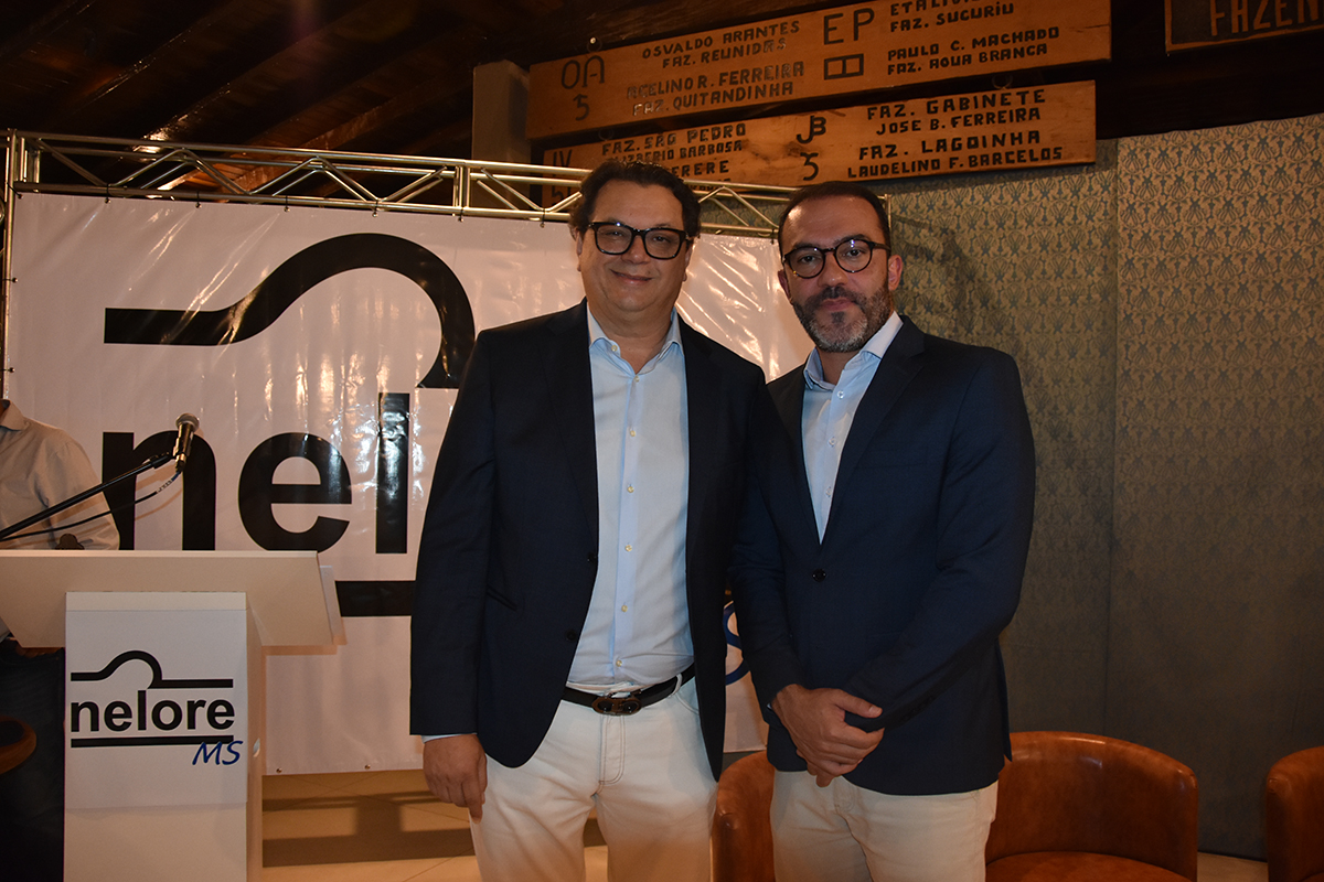 Fiems prestigia posse da diretoria da Nelore MS