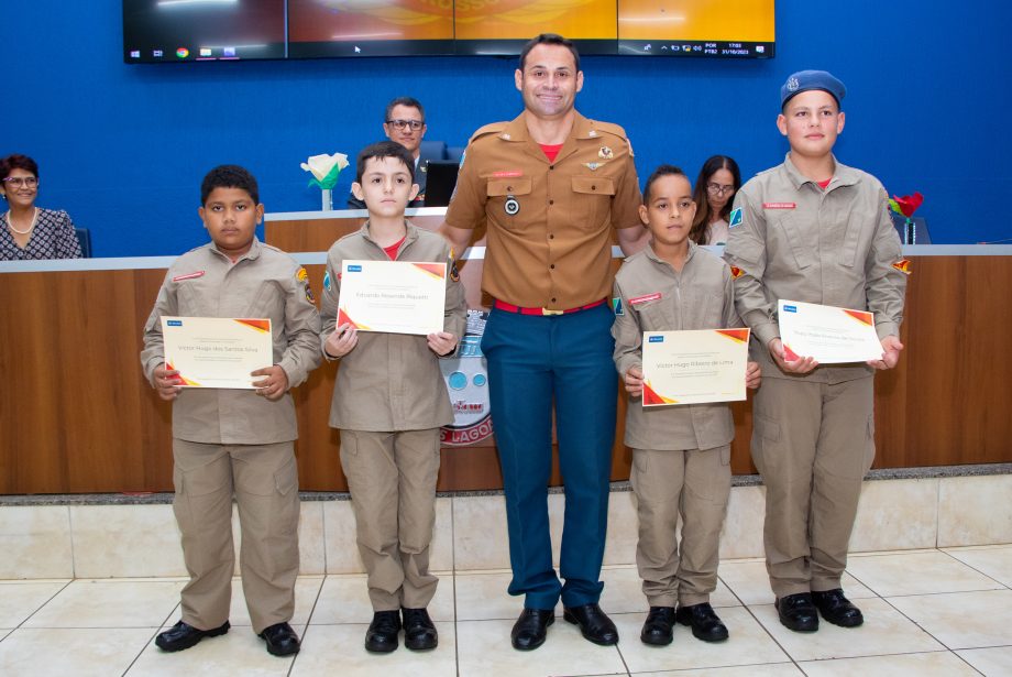 SMAS realiza graduação dos jovens SCFV Bombeiros do Amanhã