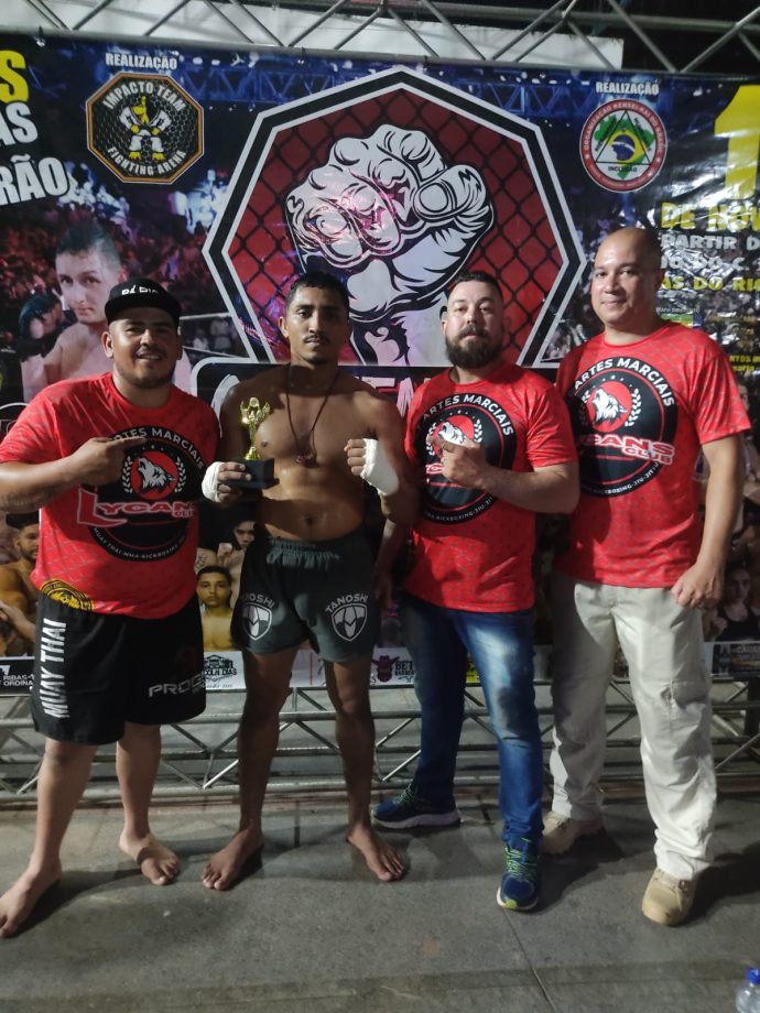 Atleta “Murilo Draxx” conquista título de MMA em Ribas do Rio Pardo