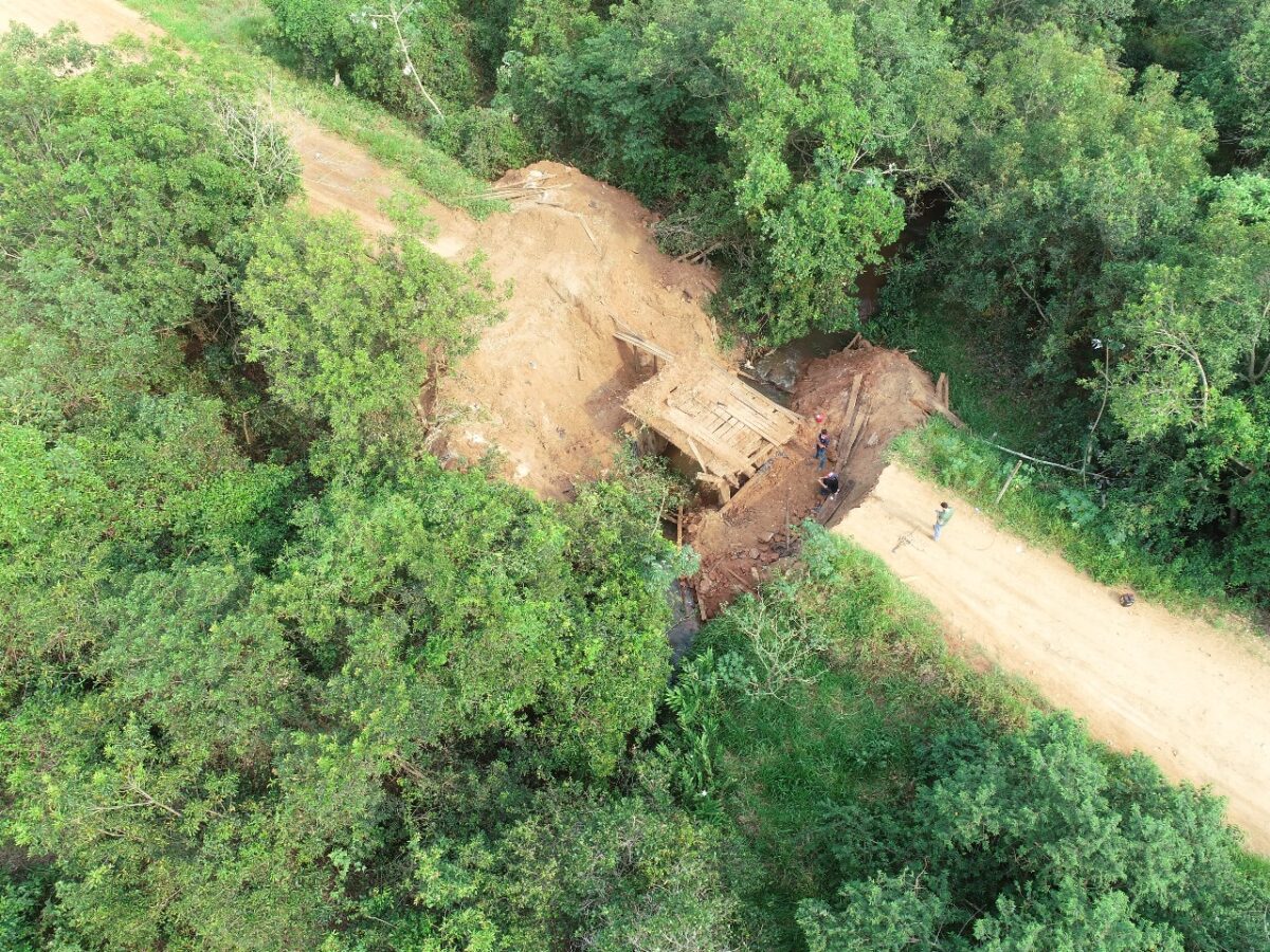 Prefeitura de Bataguassu inicia reforma da ponte da Estrada do Sapé