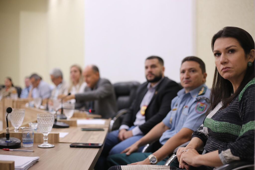 Coronel David entrega no Lions Clube equipamentos médicos para pacientes do SUS de São Gabriel do Oeste