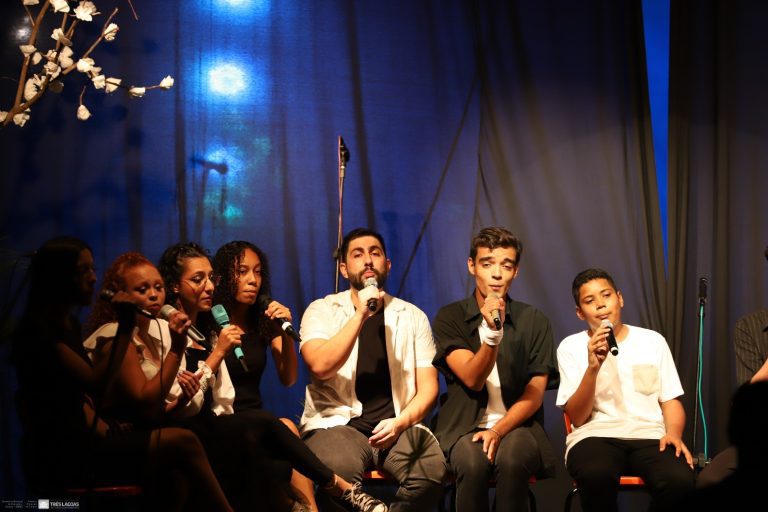 Coral da Cultura, composto por 60 vozes, estrelou o espetáculo “Brasil em Canção”
