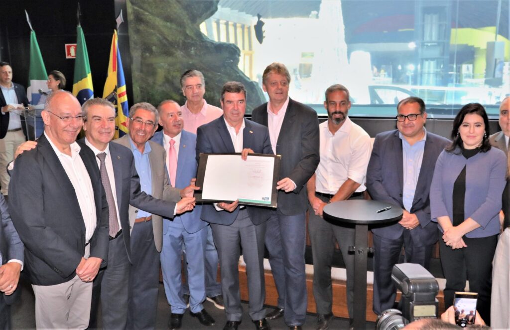 Rota Bioceânica: Assinada ordem de serviço para obra que dá acesso à ponte sobre o Rio Paraguai