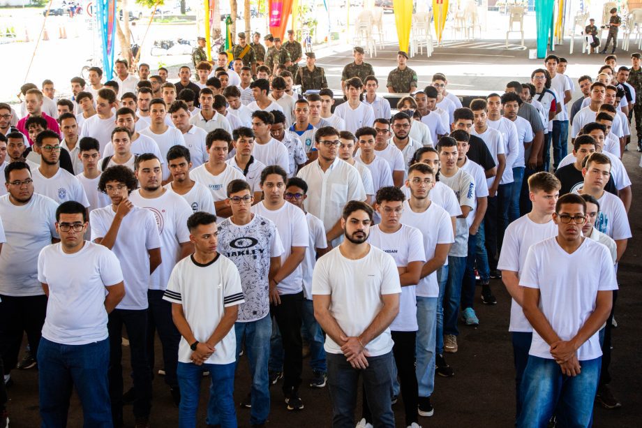 Angelo Guerreiro participa do Juramento à Bandeira da Junta Militar de Três Lagoas