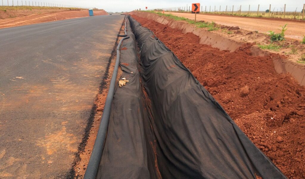 Pavimentação de rodovias no sudoeste de MS integra regiões e cria conexão com a Rota Bioceânica