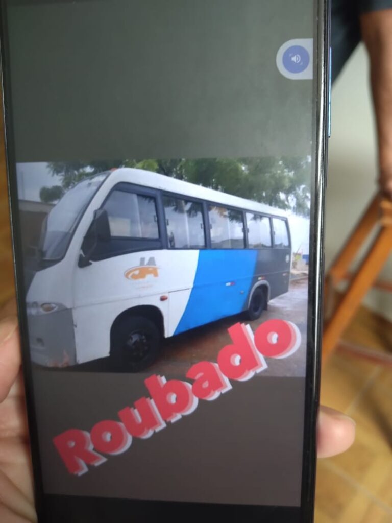 Polícia Civil recupera ônibus roubado em Goiás