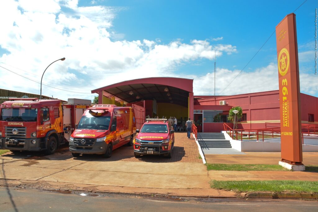 Akira Otsubo prestigia troca de comando do 17º Subgrupamento do Corpo de Bombeiros de Bataguassu