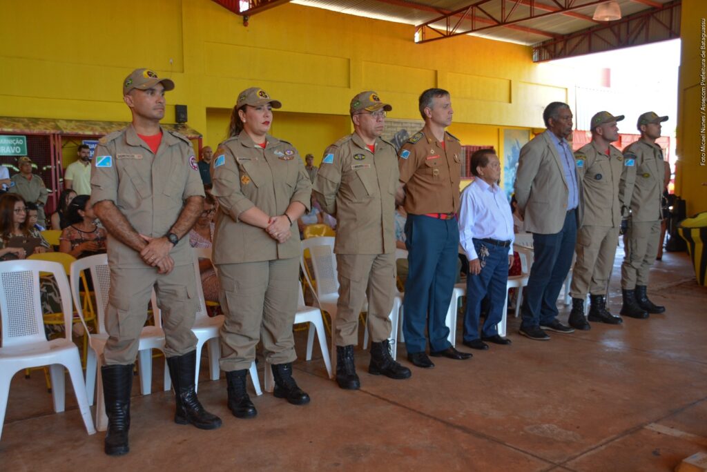 Akira Otsubo prestigia troca de comando do 17º Subgrupamento do Corpo de Bombeiros de Bataguassu