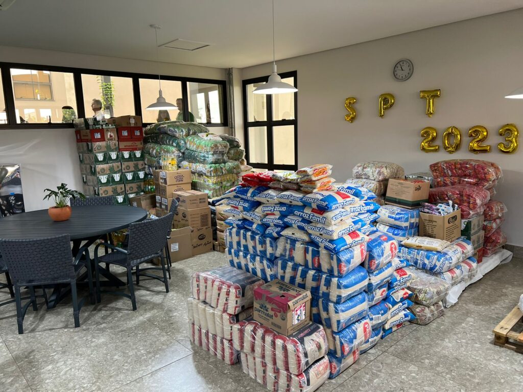 Colaboradores da CerradinhoBio arrecadam mais de cinco toneladas de alimentos para instituições assistenciais