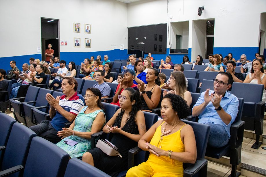 Prefeitura de Três Lagoas realiza cerimônia de posse de 21 novos servidores