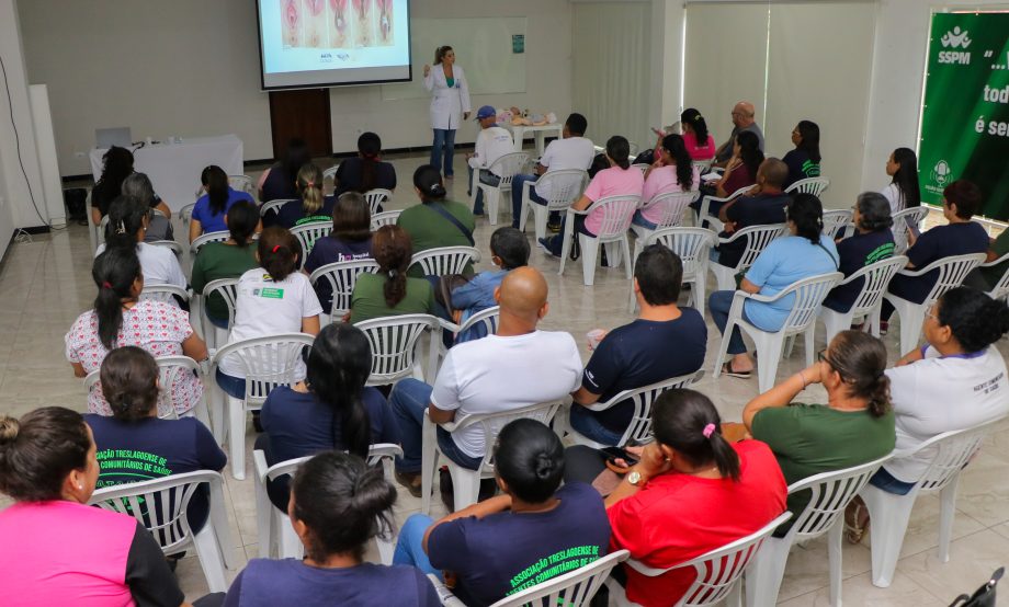 Prefeitura promove capacitação sobre Visita domiciliar à puérpera e ao recém-nascido