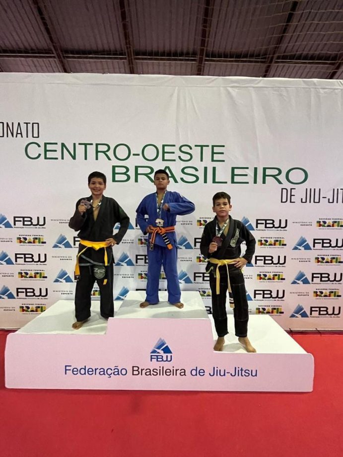 Atletas de Três Lagoas brilham no Campeonato Centro-Oeste Brasileiro de Jiu-Jitsu Pro 2024