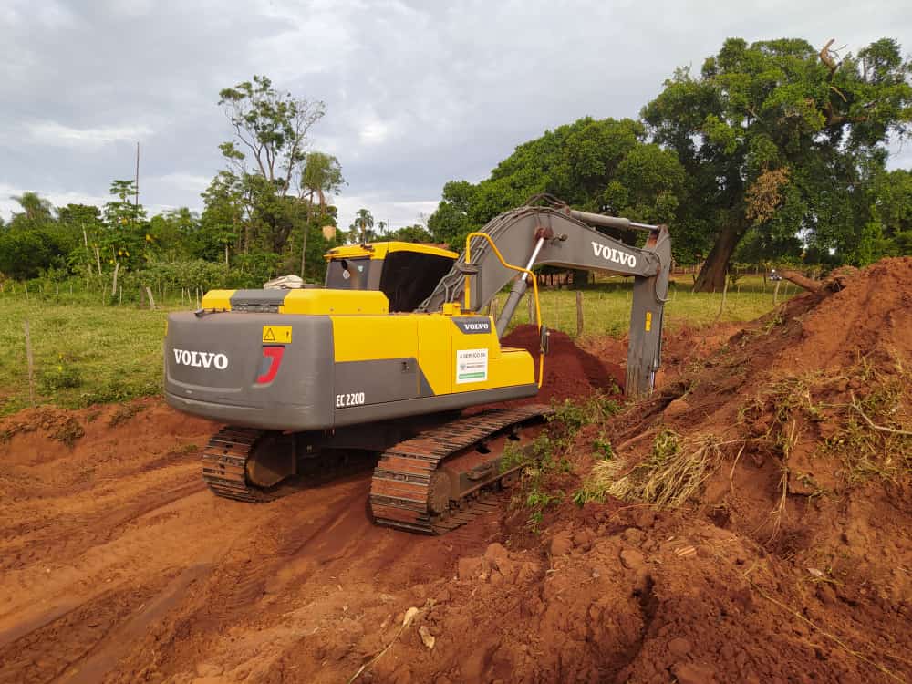 Estradas Rurais que cortam o Município de Brasilândia recebem melhorias e recuperação