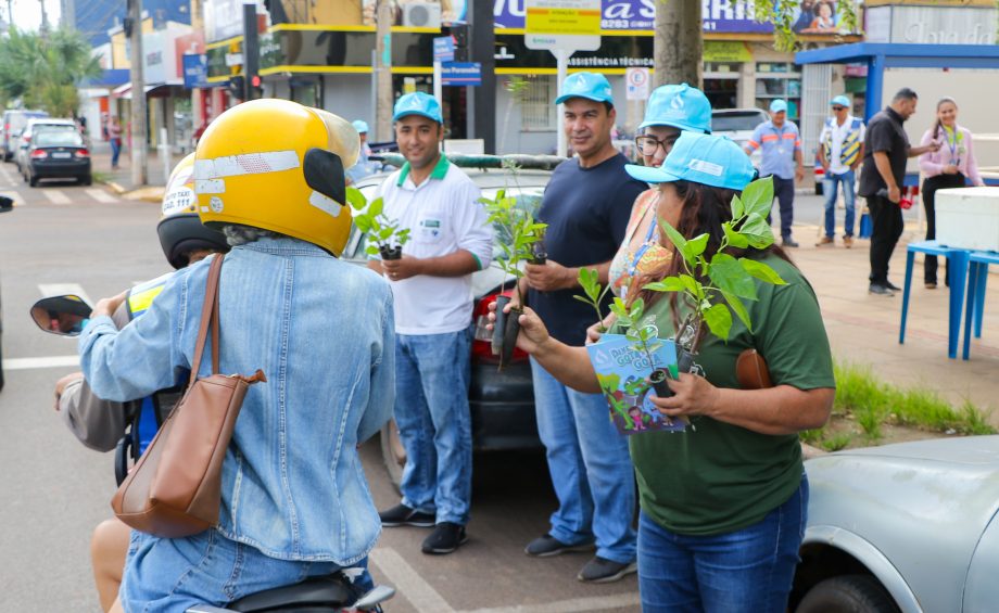 SMS em parceria com a Sanesul realizou blitz educativa em comemoração ao Dia Mundial da Água