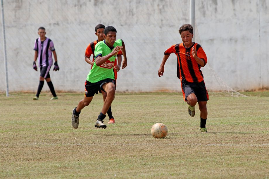 E.F. Pedrinho e EFMC Recanto do Galo são os campeões do Campeonato Municipal de Futebol Categoria de Base sub-11 e sub-15