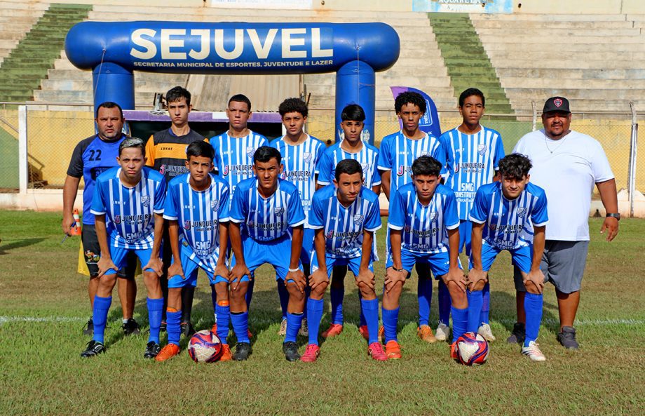 E.F. Pedrinho e EFMC Recanto do Galo são os campeões do Campeonato Municipal de Futebol Categoria de Base sub-11 e sub-15