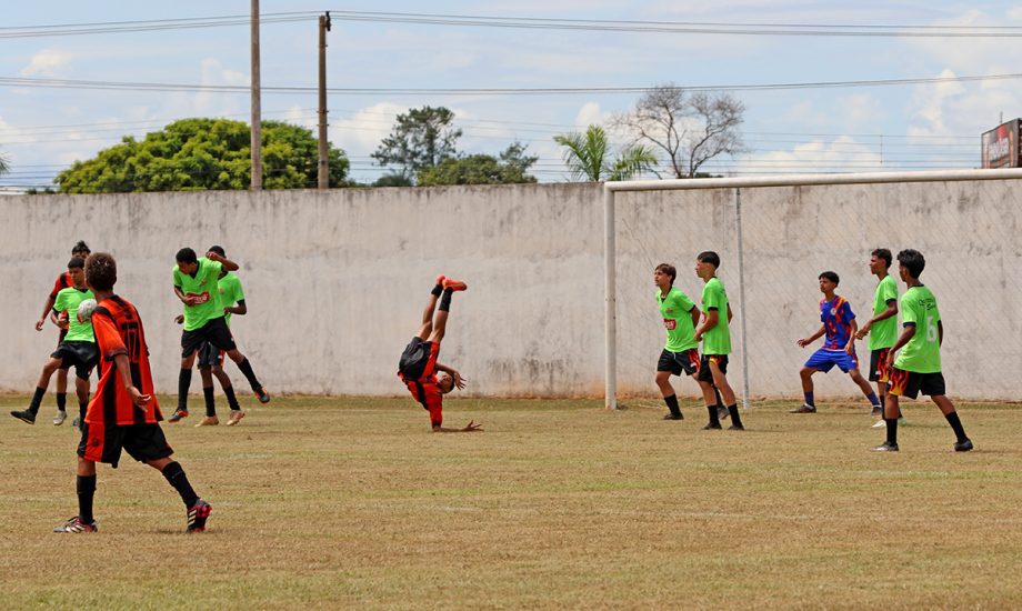 E.F. Pedrinho e EFMC Recanto do Galo são os campeões do Campeonato Municipal de Futebol Categoria de Base sub-11 e sub-15