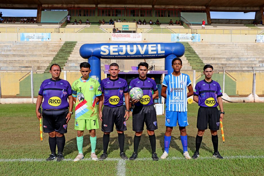 E.F. Pedrinho e EFMC Recanto do Galo são os campeões do Campeonato Municipal de Futebol Categoria de Base sub-11 e sub-15