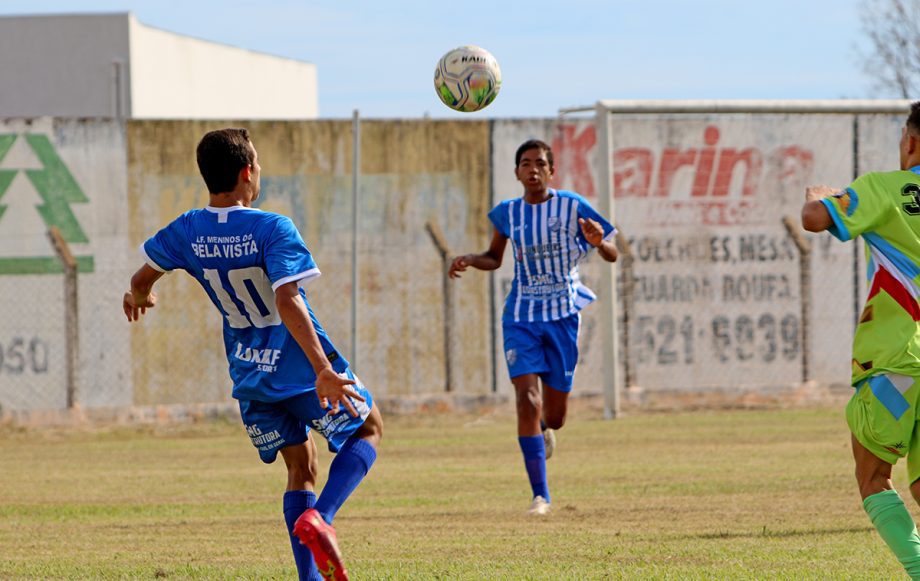 E.F. Pedrinho e EFMC Recanto do Galo são os campeões do Campeonato Municipal de Futebol Categoria de Base sub-11 e sub-15