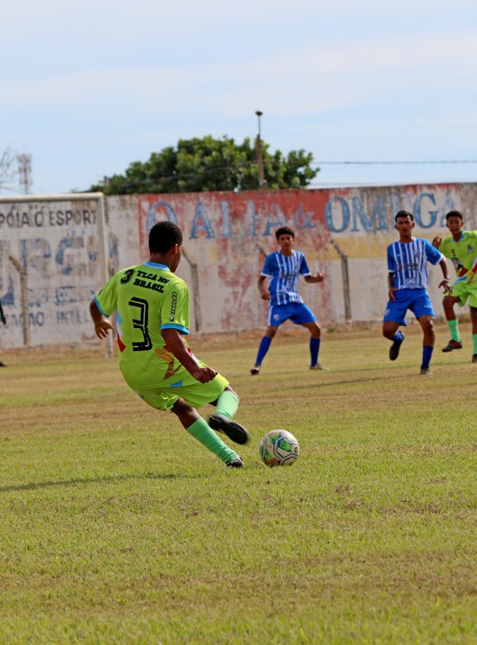 E.F. Pedrinho e EFMC Recanto do Galo são os campeões do Campeonato Municipal de Futebol Categoria de Base sub-11 e sub-15