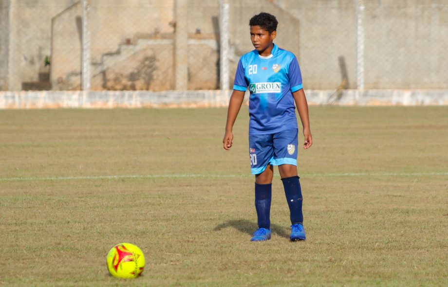 E.F. Pedrinho e EFMC Recanto do Galo são os campeões do Campeonato Municipal de Futebol Categoria de Base sub-11 e sub-15