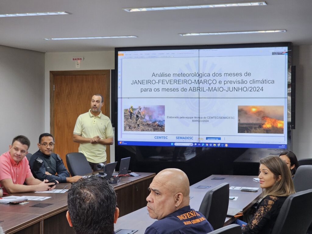 Governo de MS prepara decreto para alertar população e ampliar prevenção e combate aos incêndios florestais