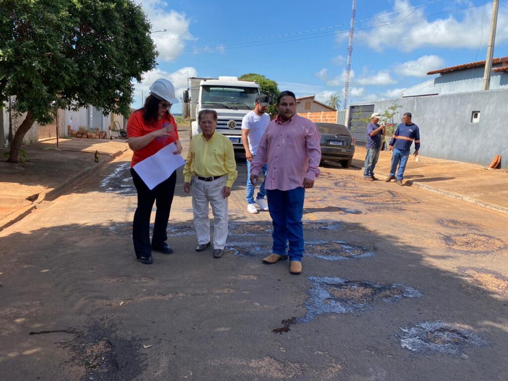 Prefeito Akira acompanha de perto início do recapeamento do Jardim Campo Grande que beneficiará mais de 5 mil famílias