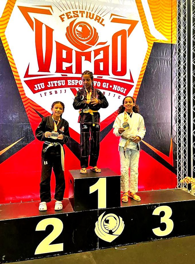 Com apoio da SEJUVEL, equipes de jiu-jitsu de Três Lagoas conquistaram 09 medalhas neste fim de semana