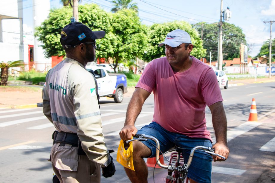 Deptran inicia campanha de orientação do uso de veículos de mobilidade individual