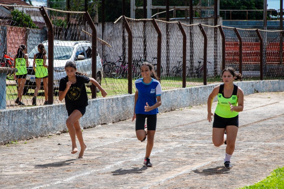 Escolas Dom Aquino e Bom Jesus são as campeãs do atletismo do JETs Sub-14