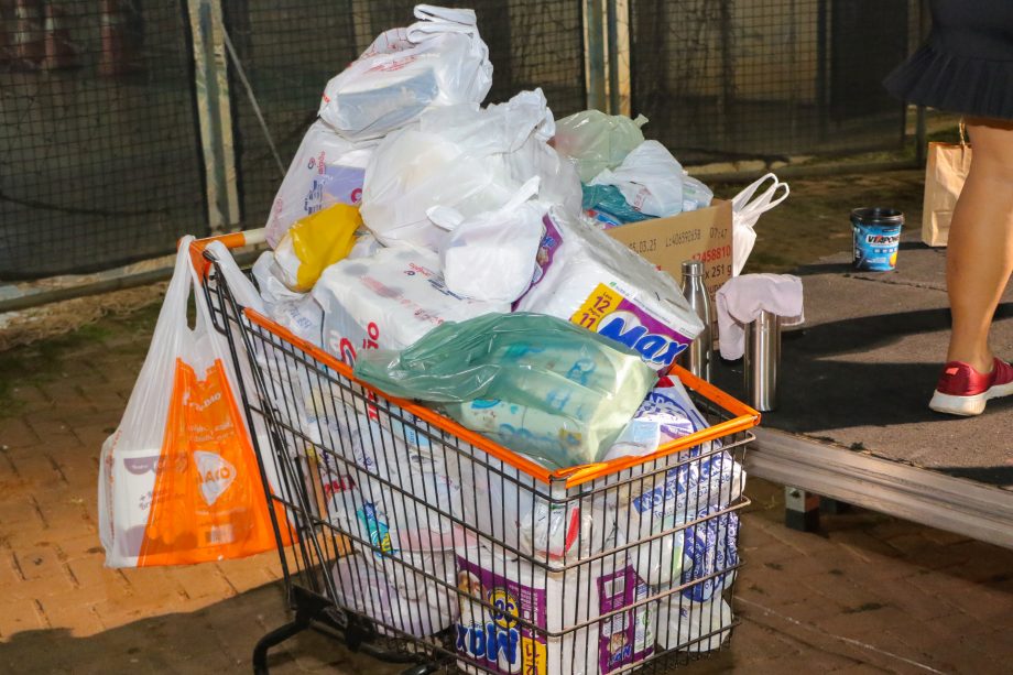 Aulão da SEJUVEL arrecadou mais de 100 kits de higiene pessoal que serão doados para o Rio Grande do Sul