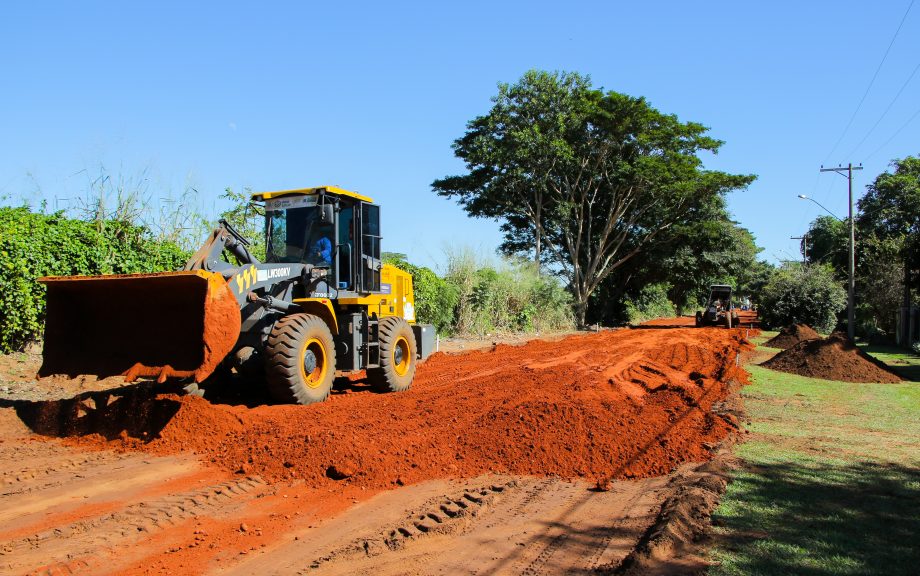 Pavimentação da Estrada Rancheira “Oásis” está avançada