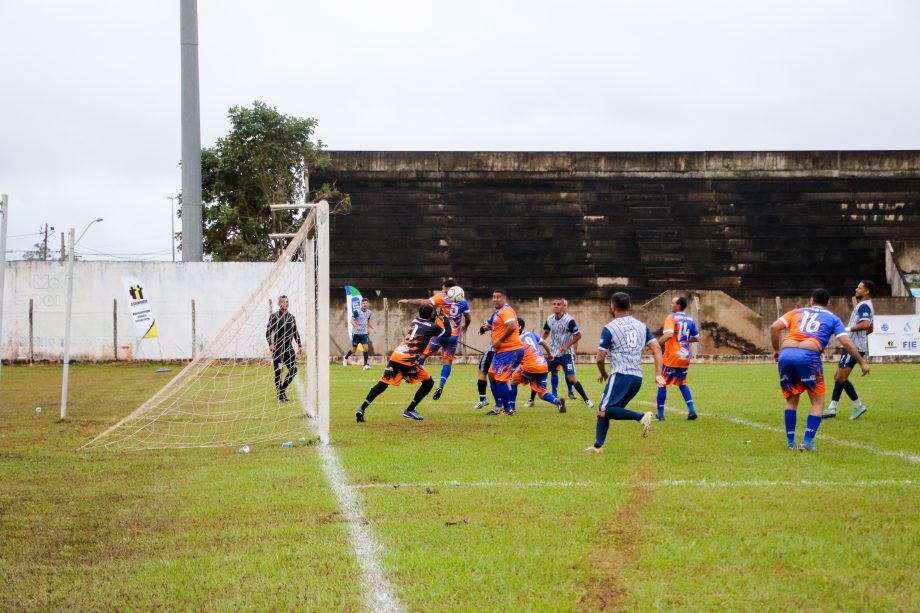 Jogando em casa, Três Lagoas goleia e garante vaga na próxima fase da Copa ASSOMASUL de futebol de campo