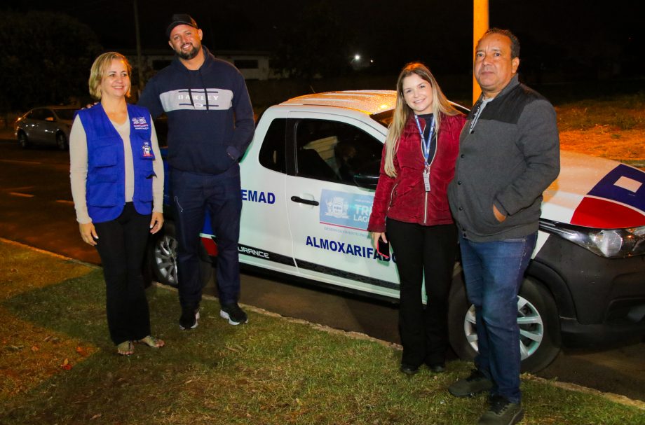 VIDA NA PRAÇA – Projeto esquentou o sábado na praça do Bairro JK