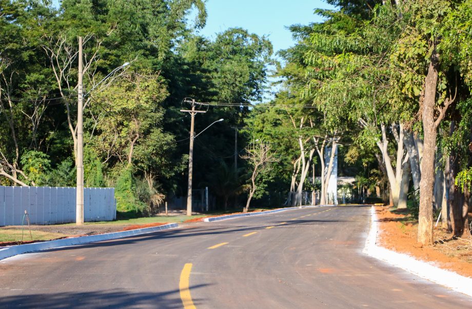 SEINTRA finaliza asfalto na estrada rancheira “Oásis”