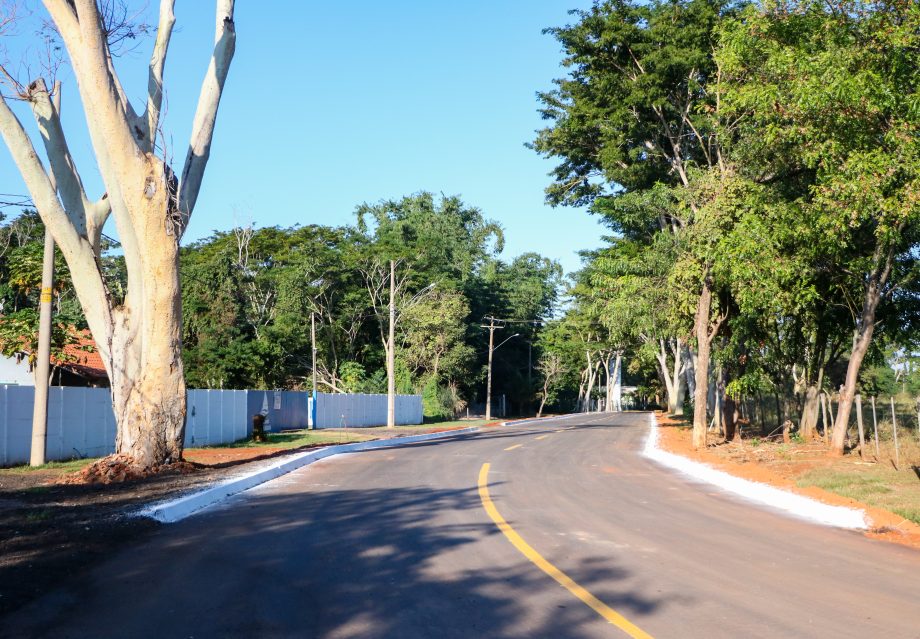 SEINTRA finaliza asfalto na estrada rancheira “Oásis”