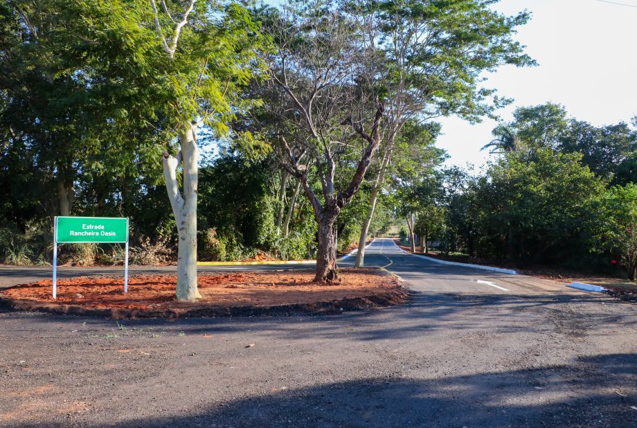 SEINTRA finaliza asfalto na estrada rancheira “Oásis”