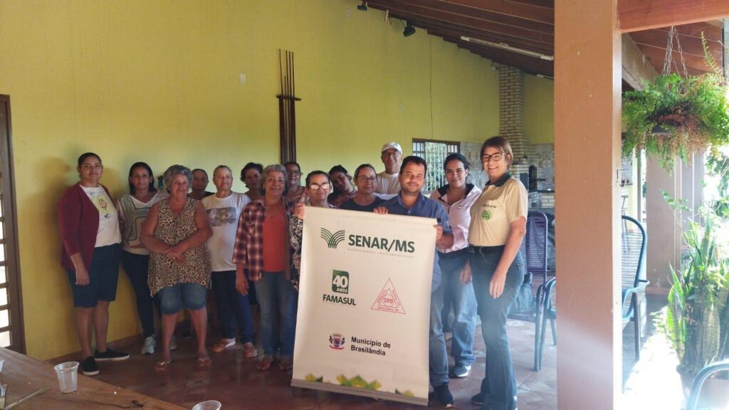 Assentamento Almanara realiza curso de Derivados de Leite em Brasilândia