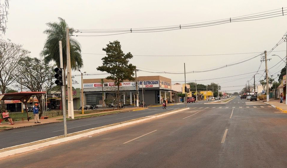 Estado finaliza projeto de revitalização na avenida José Roberto Teixeira em Dourados