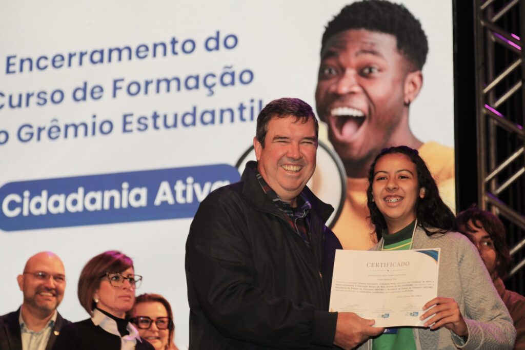 Com protagonismo dos estudantes, Governo de MS finaliza curso que promove a cidadania nas escolas