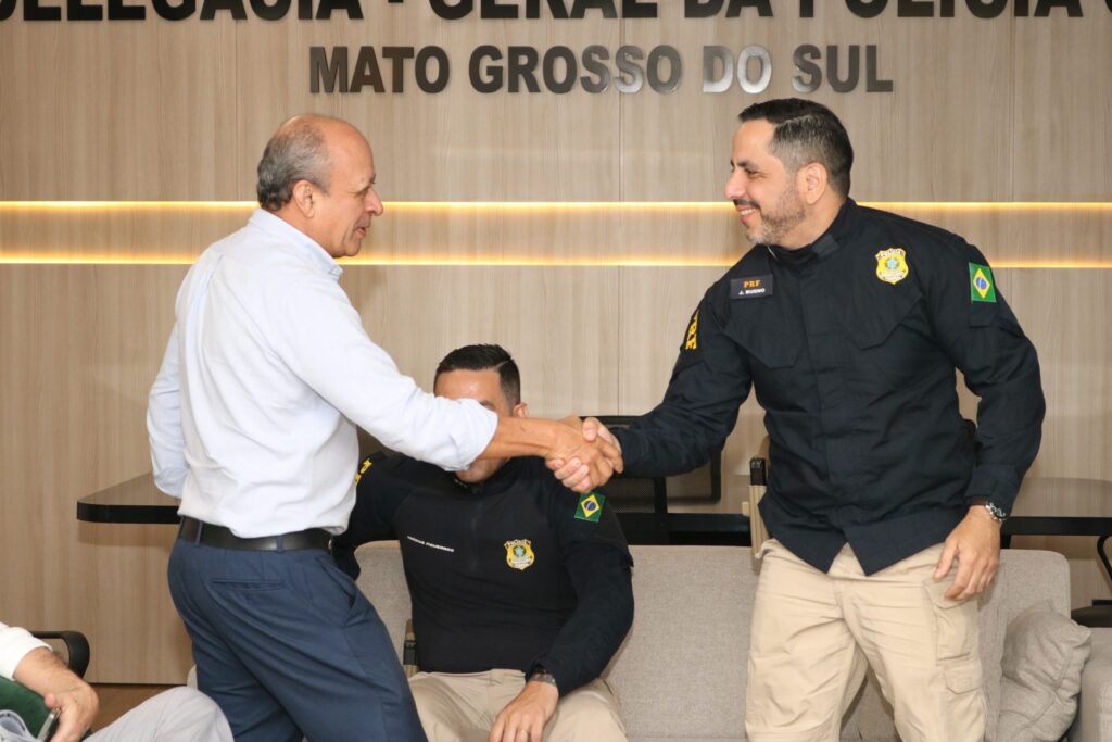 Delegado-Geral da Polícia Civil recebe visita do Superintendente da PRF para alinhamento de trabalhos conjuntos