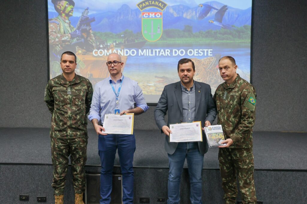 Fiems apresenta panorama industrial de MS para Escola de Comando e Estado-Maior do Exército