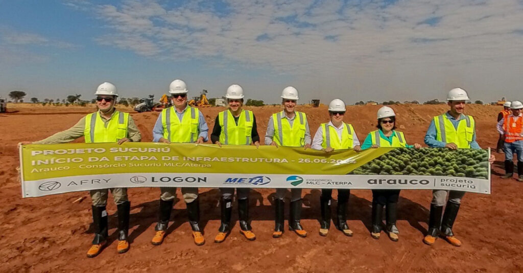 Reunião acalma ânimos e empresa realiza negociações com trabalhadores da Arauco em Inocência 