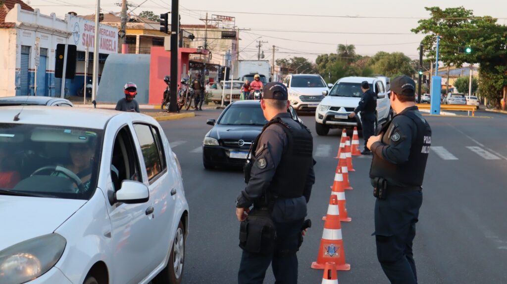 Polícia Militar intensifica fiscalização de trânsito em ação de policiamento em Três Lagoas