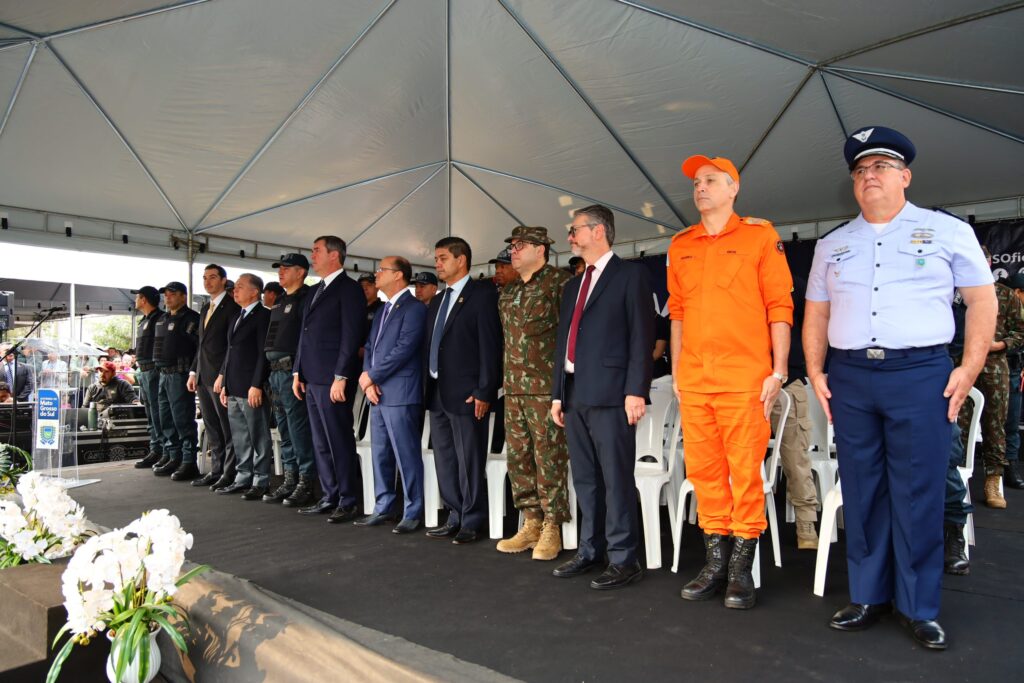 Delegado-Geral da Polícia Civil prestigia solenidade de formatura de 479 novos soldados da Polícia Militar em Campo Grande