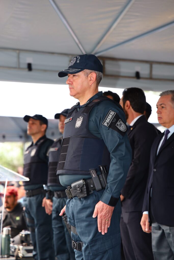 Delegado-Geral da Polícia Civil prestigia solenidade de formatura de 479 novos soldados da Polícia Militar em Campo Grande