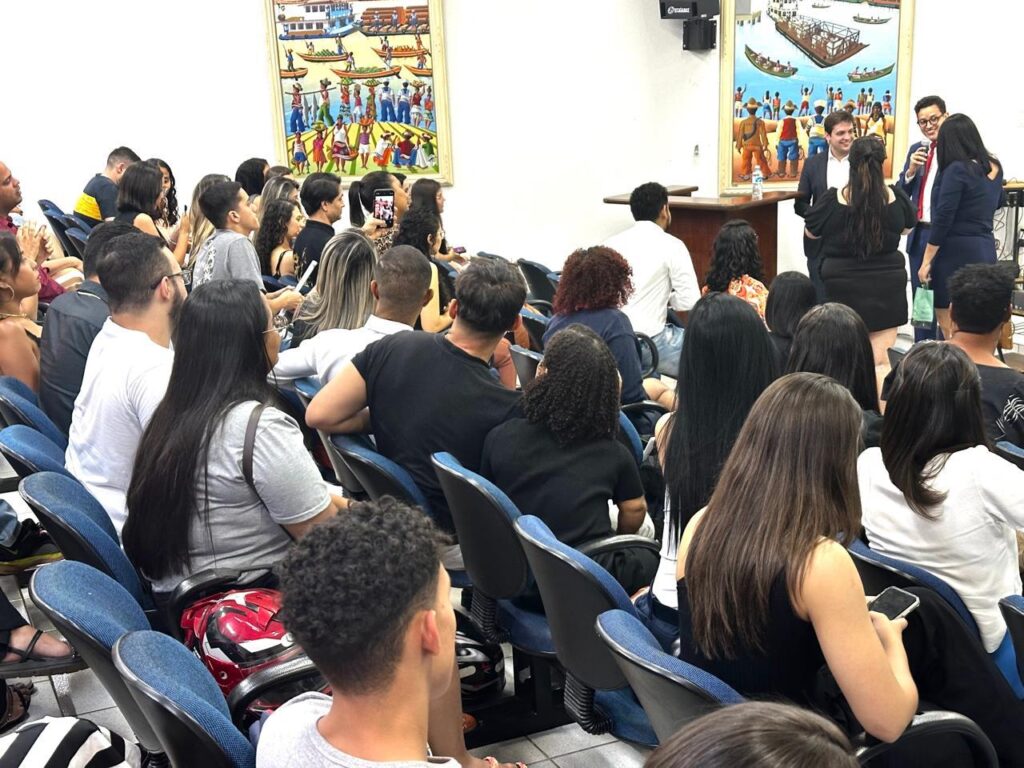 Polícia Civil palestra na FAPE durante a 11ª Semana Jurídica em Bataguassu