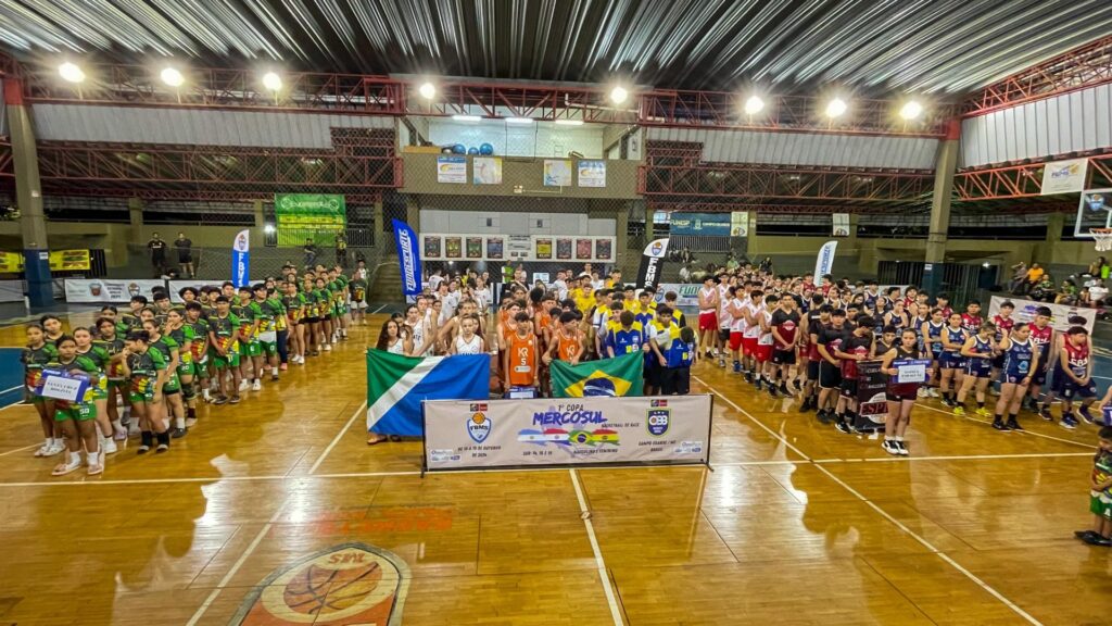 Copa Mercosul de Basquete de Base promove intercâmbio cultural e esportivo entre jovens atletas