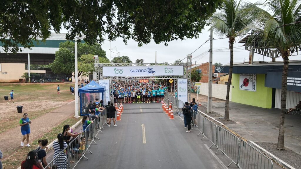 Corrida e Caminhada Suzano Faz Bem reúne 850 participantes e arrecada mais de 4,250 mil quilos de alimentos