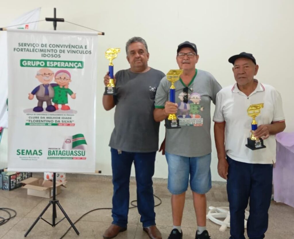 Prefeitura comemora mês do idoso com vasta programação que incluiu diversão no Clube do Sesi em Presidente Epitácio